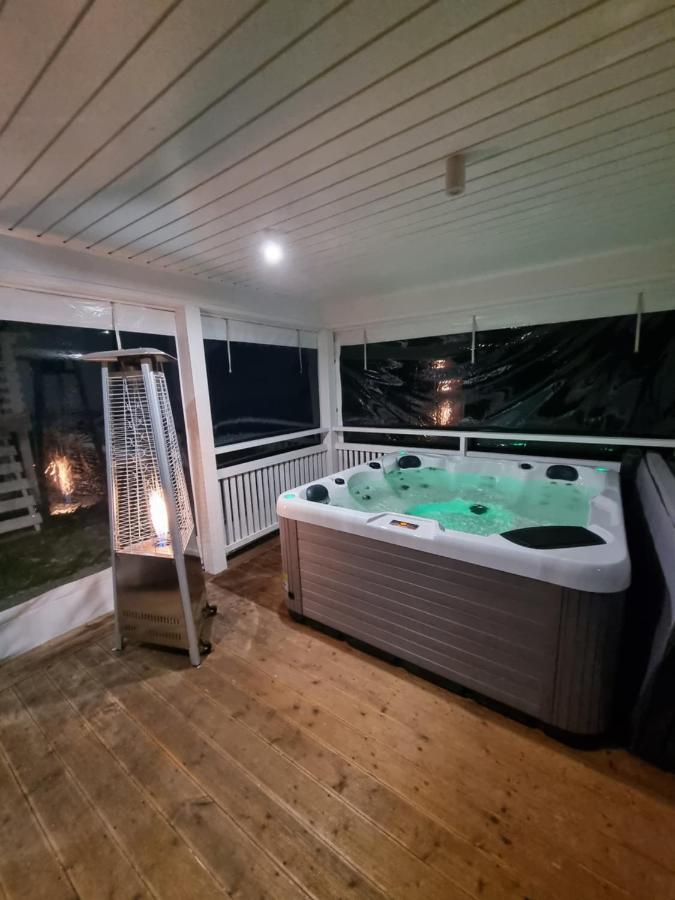 Fuledzki Bialy Domek - Mazury, Jacuzzi, Sauna, Gizycko Fuleda Exterior photo